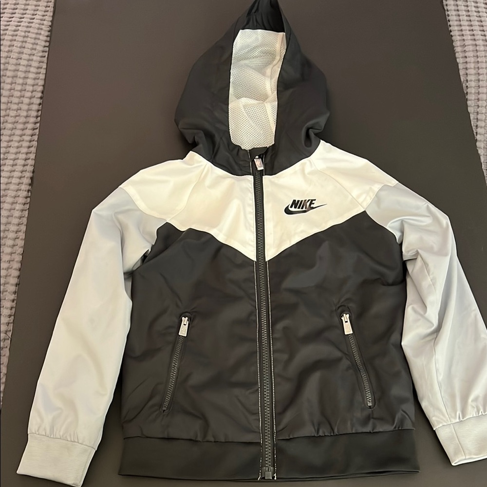Nike Kids Windbreaker
